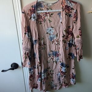 Gypsies & Moondust Pink Floral Kimono